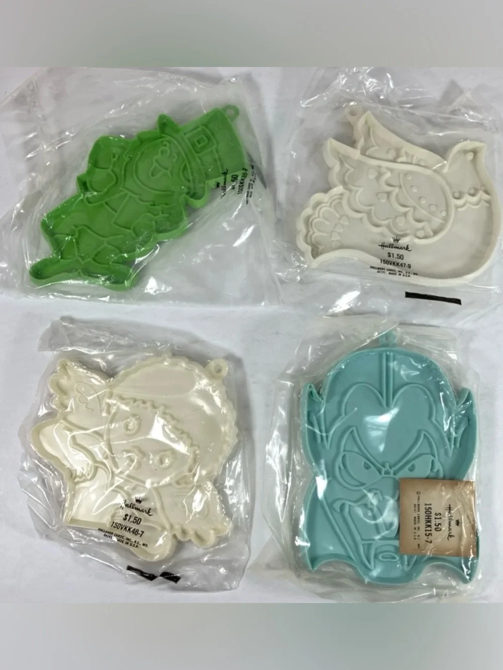 Vintage Hallmark Holiday Cookie Cutters Set Leprechaun Cupid Dracula Dove New